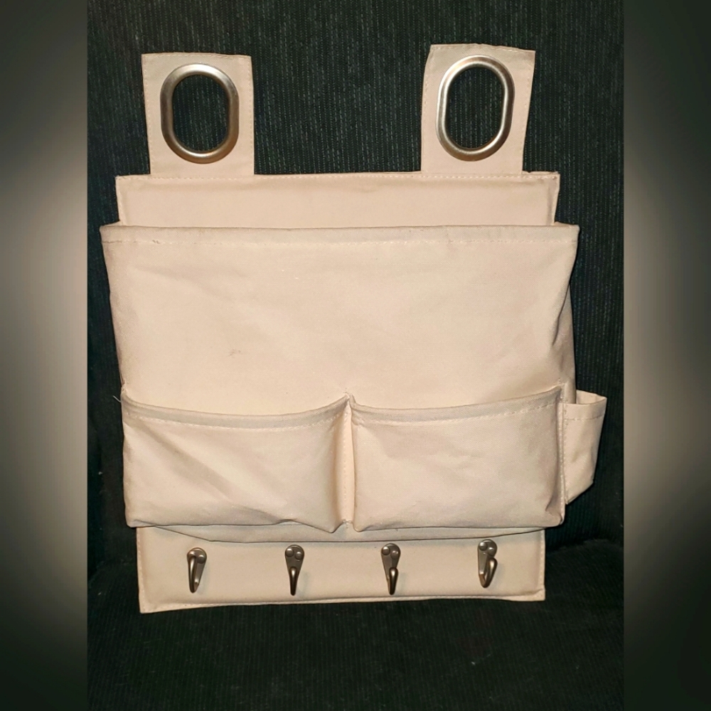 Hanging Closet Accessory Organizer Beige Canvas 4 Compartments & 4 Hooks